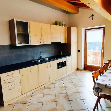 Apartamento La Majon Colle Santa Lucia Exterior foto